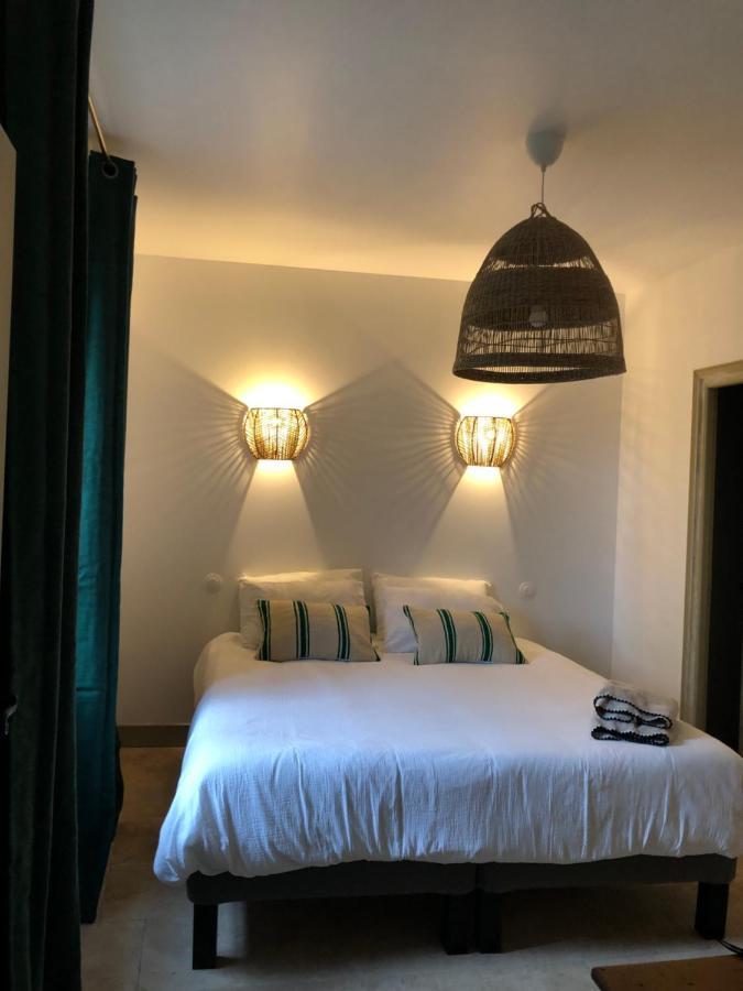 サン・マロ Manoir De Clermontヴィラ エクステリア 写真