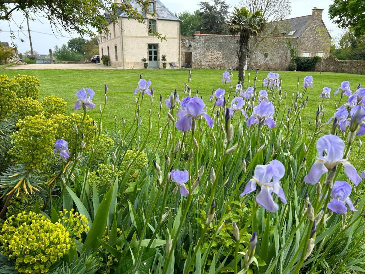 サン・マロ Manoir De Clermontヴィラ エクステリア 写真